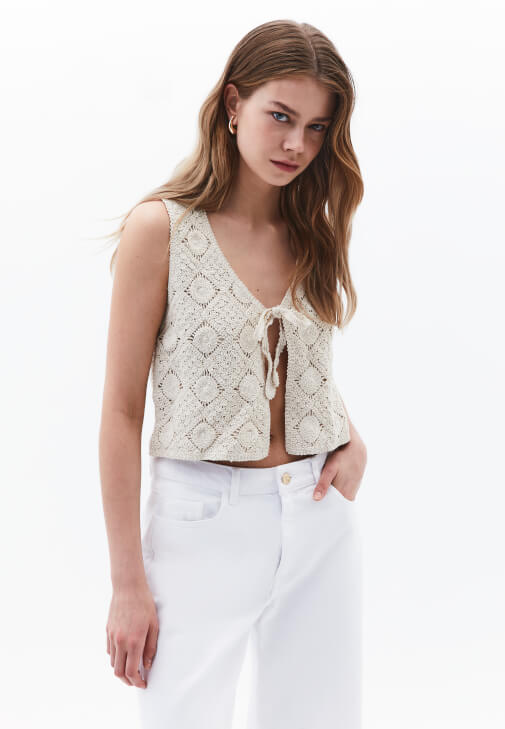 Crop Yelek ve Pantolon Kombini