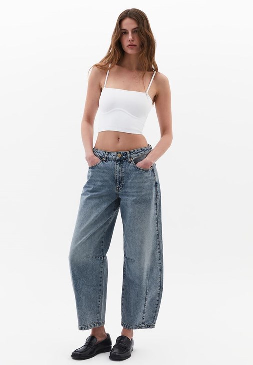 Fitil Detaylı Crop Atlet ve Skater Pantolon Kombini