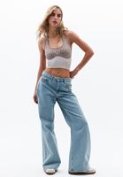 Jakarlı Dikişsiz Atlet ve Wide-Leg Pantolon Kombini