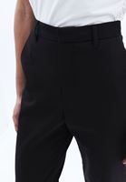 Women Black High Rise Carrot Fit Pants