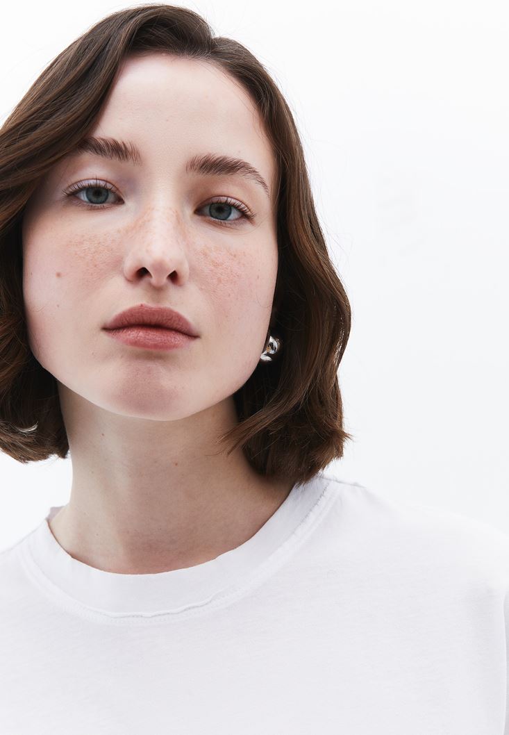 Women White Zero Neck Oversize T-Shirt