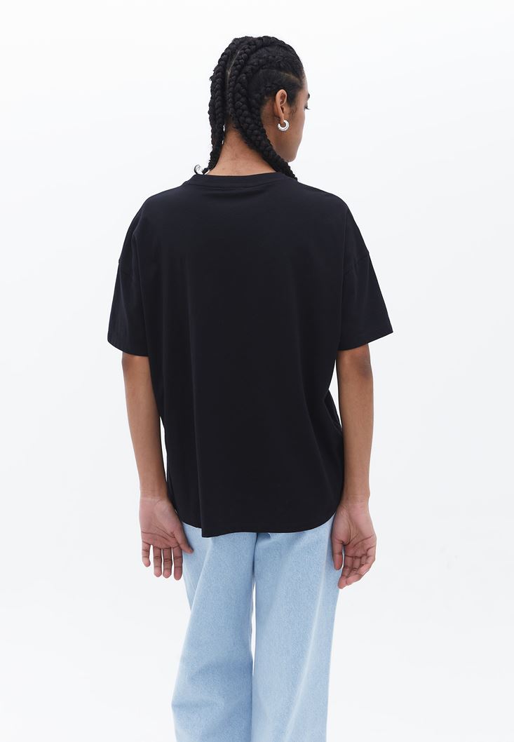 Women Black Crew Neck Oversize Tshirt