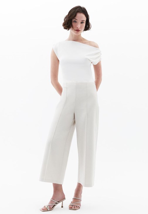 Culotte Pantolon ve Büzgü Detaylı Bluz Kombini