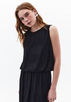 Women Black Crop Balloon Blouse