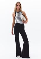 Bayan Siyah Ultra Yüksek Bel Flare Pantolon ( TENCEL™ )
