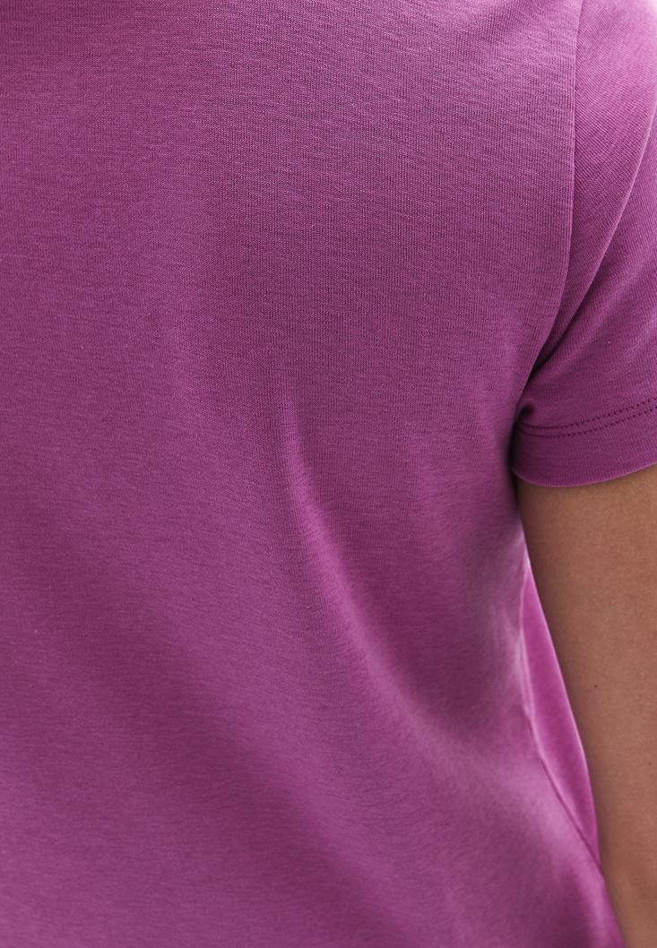 Women Lila Cotton Blended V-Neck Tshirt