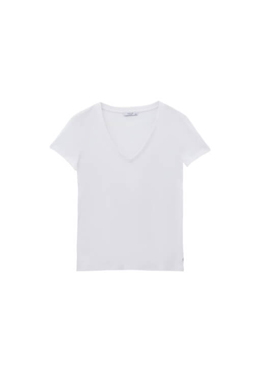 Basic Tişört ve Bol Paça Pantolon Kombini