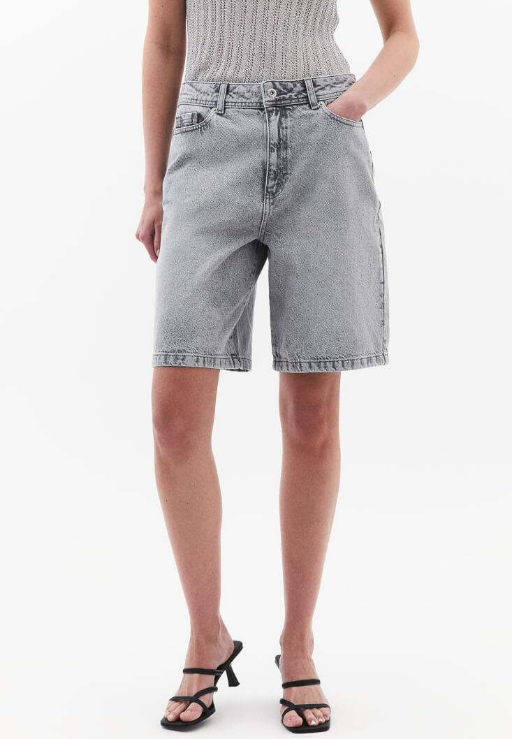 Women Grey Mid-Rise Bermuda Shorts
