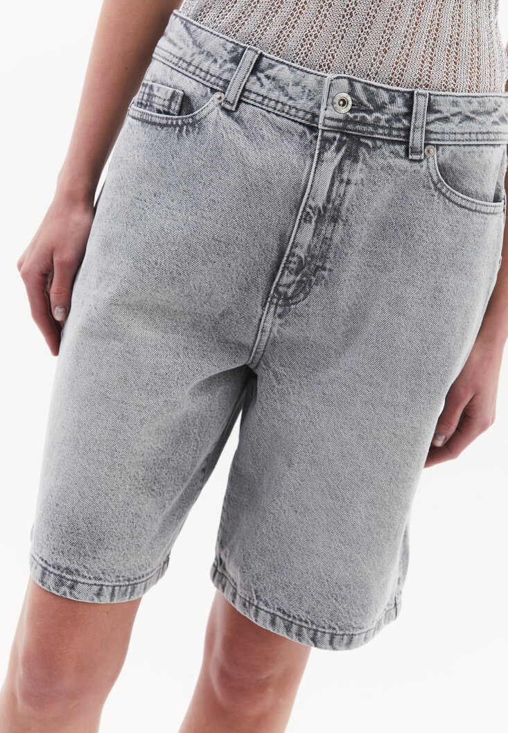Women Grey Mid-Rise Bermuda Shorts