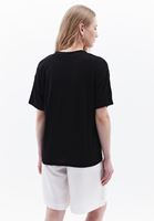 Bayan Siyah V Yaka Oversize Tişört ( TENCEL™ )