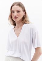 Bayan Beyaz V Yaka Oversize Tişört ( TENCEL™ )