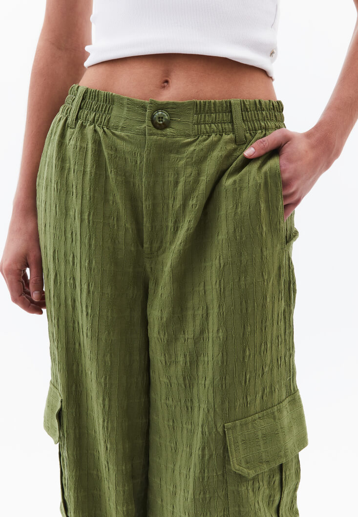 Women Green Linen-Blend High-Waisted Cargo Pants