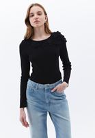 Women Black Flower Detailed Boat Collar Sweater