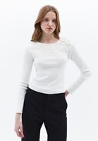 Women Cream Flower Detailed Boat Collar Sweater