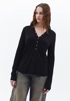 Women Black Wool Blended Tshirt with Long Sleeves