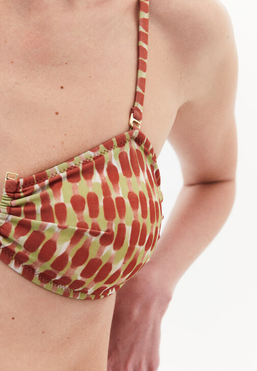 Toka Detaylı Bikini Üstü ve Bikini Altı Kombini