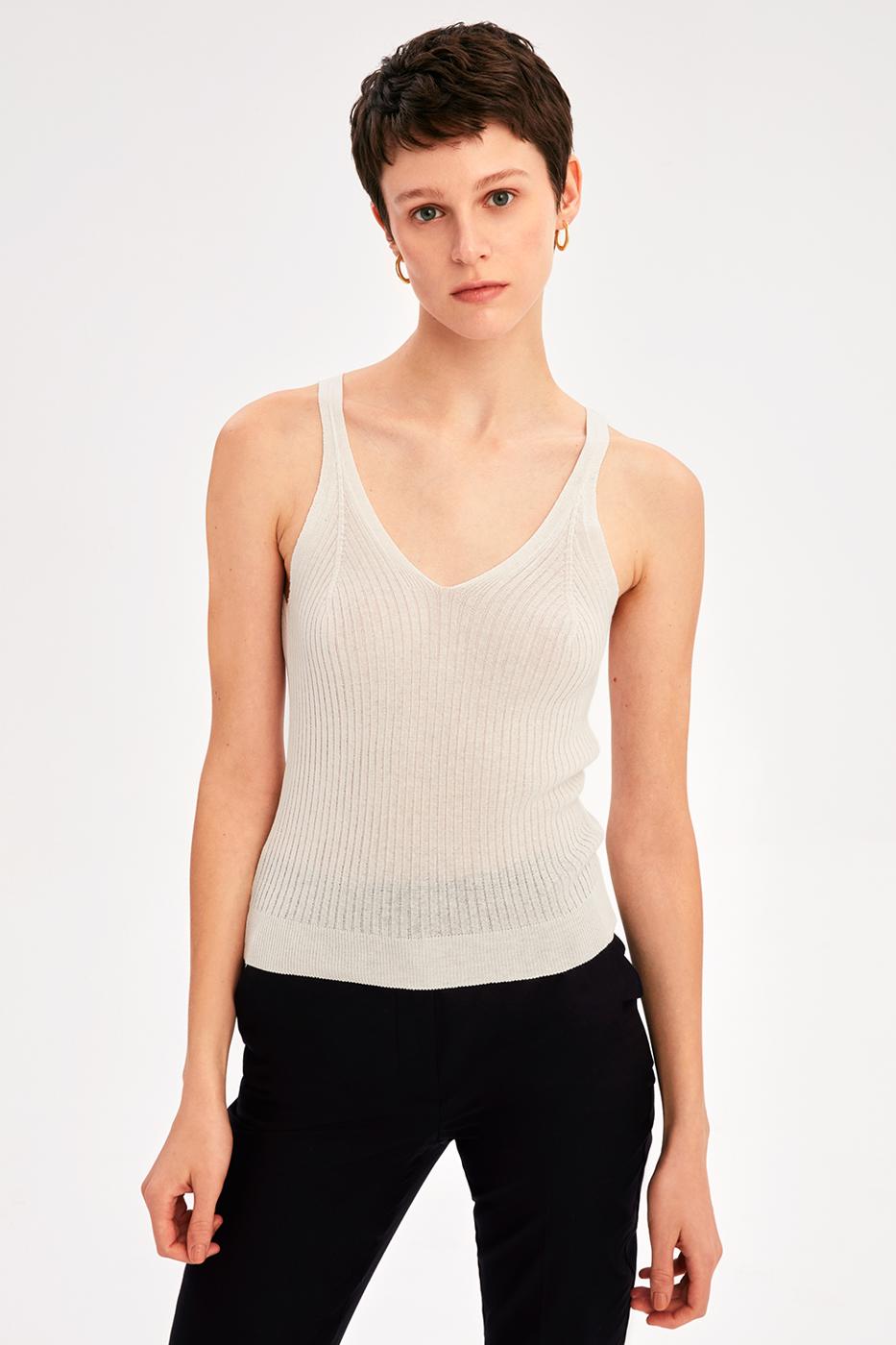 Bayan EKRU İllas Slim Fit V-Yaka Askılı Kısa Ekru Renk Kadın Triko Bluz
