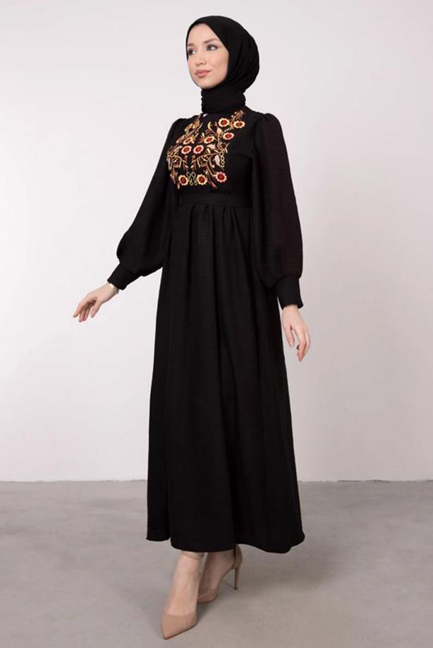 Black flower embroidered clearance dress