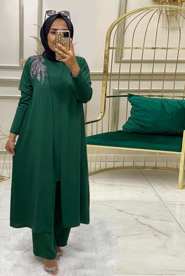 Ankara jumpsuit styles for plus size ladies - Legit.ng
